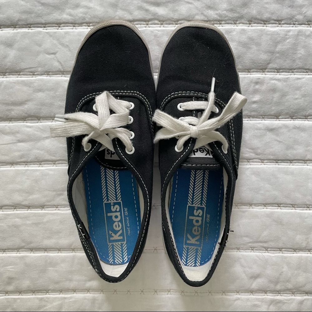 Black Keds Women’s US size 6